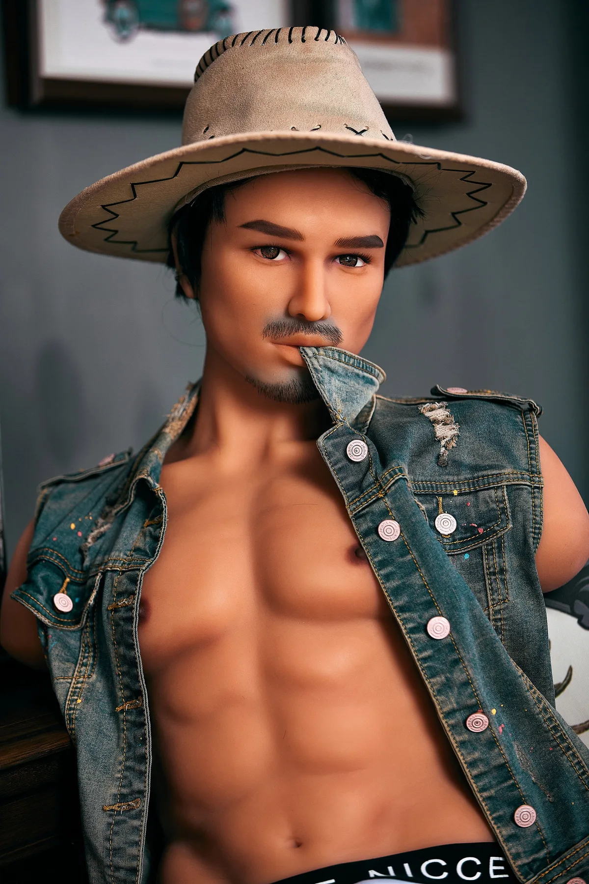 Irontech Kelvin Torso