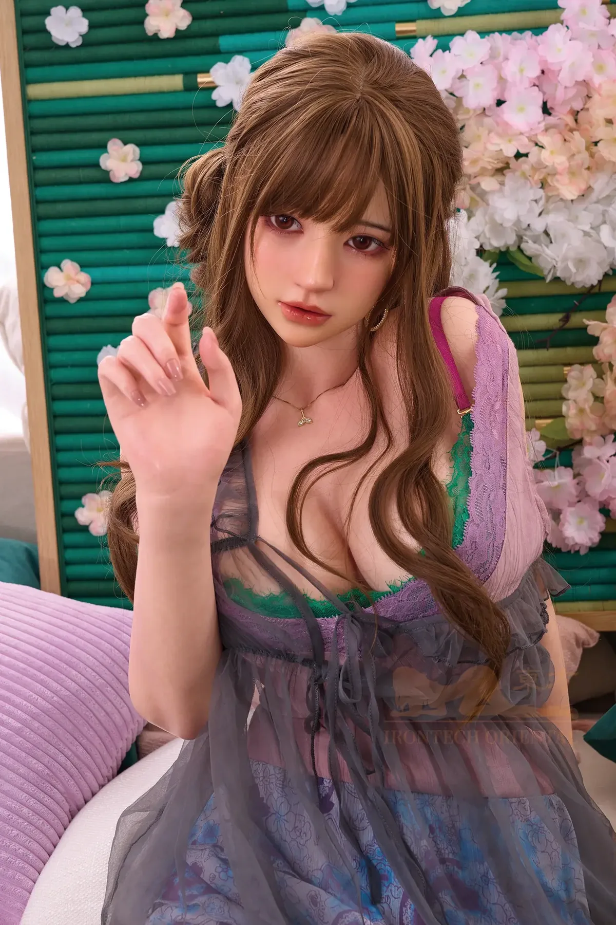 Irontech Evie Blossom Lover