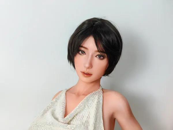 Elsa Babe Ishihara Minako