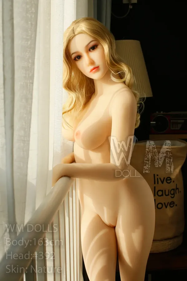 WM 163cm C - Melanie
