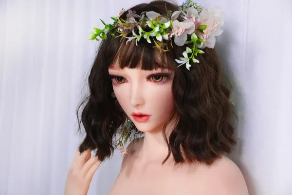 Elsa Babe Hanyu Ruri