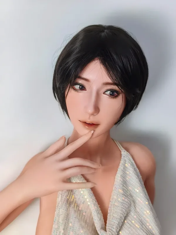 Elsa Babe Ishihara Minako
