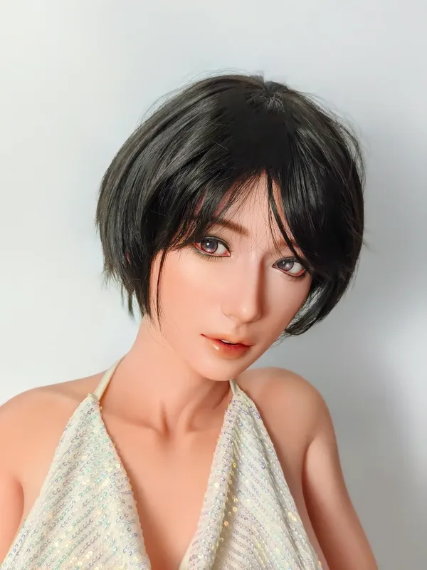 Elsa Babe Ishihara Minako
