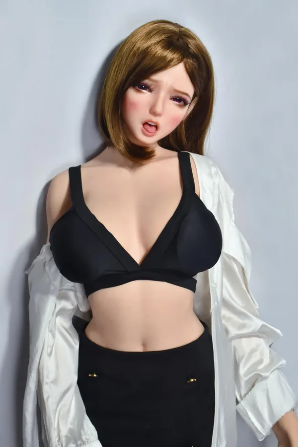 Elsa Babe Hasegawa Yukina