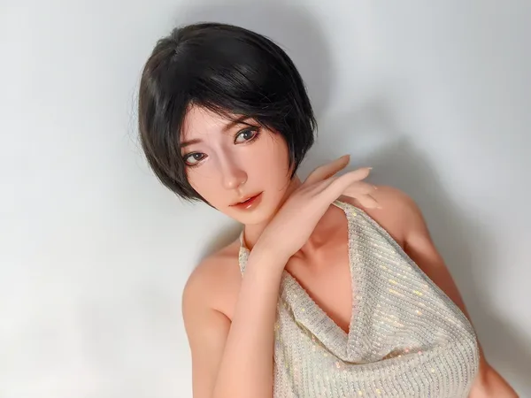 Elsa Babe Ishihara Minako